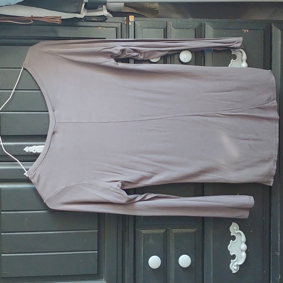 Brand: Jakes Dry Goods, Size: Medium, Color: Grey and White - Picture 2 of 3